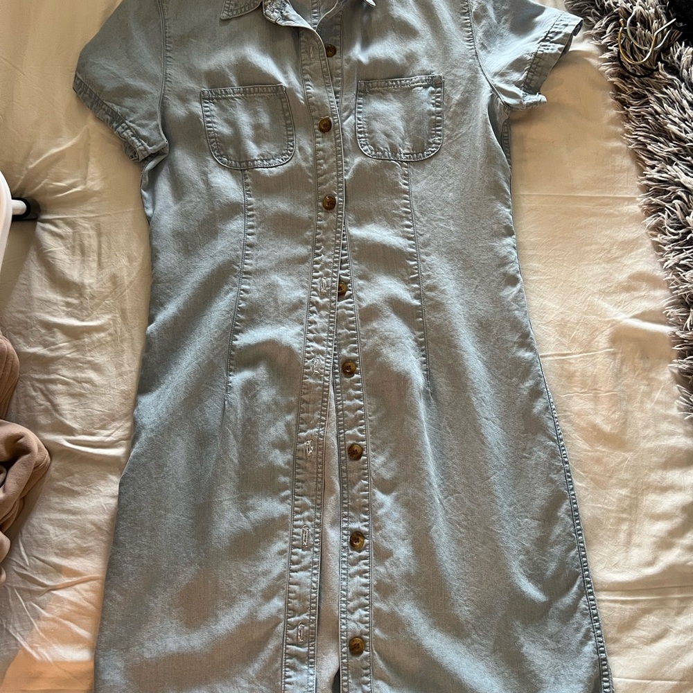 Jones Wear Sport Tencel Denim Button-Front Dress – Size 4 (Made in USA)